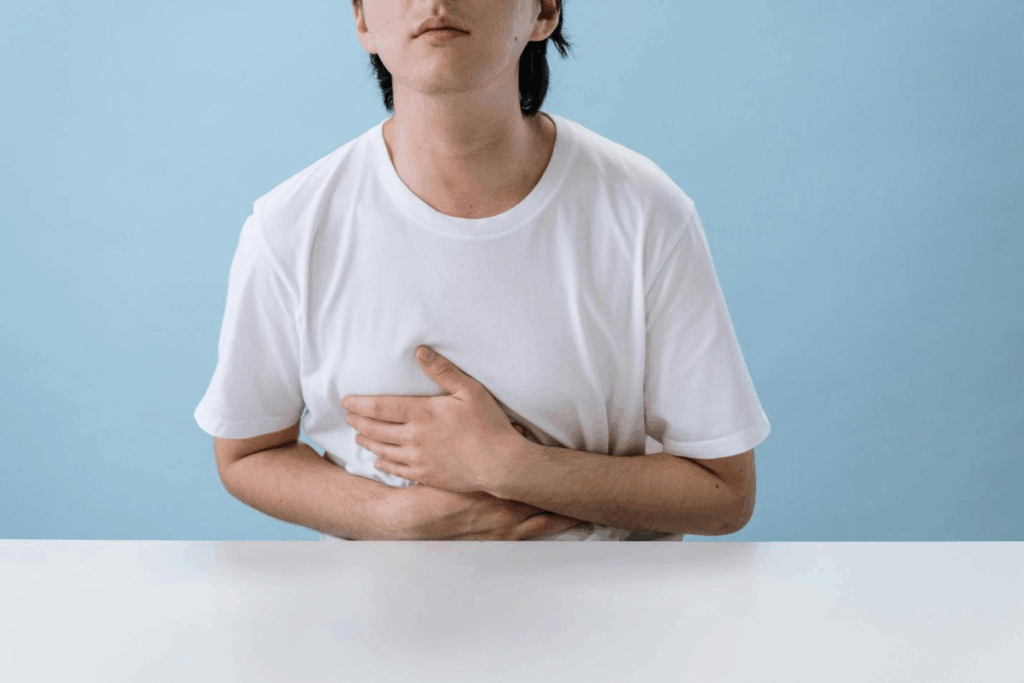 A picture of a person having a stomachache