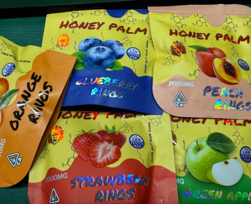 honey palm gummies digital art with golden honey-inspired tones and soft gradients.