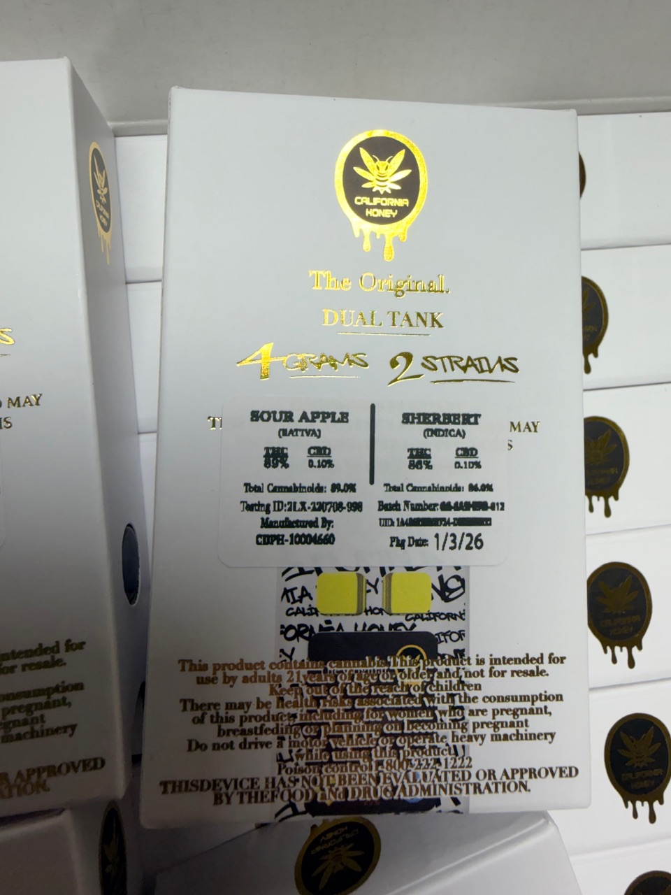 4G California Honey disposable vape Digital Art - Image 5