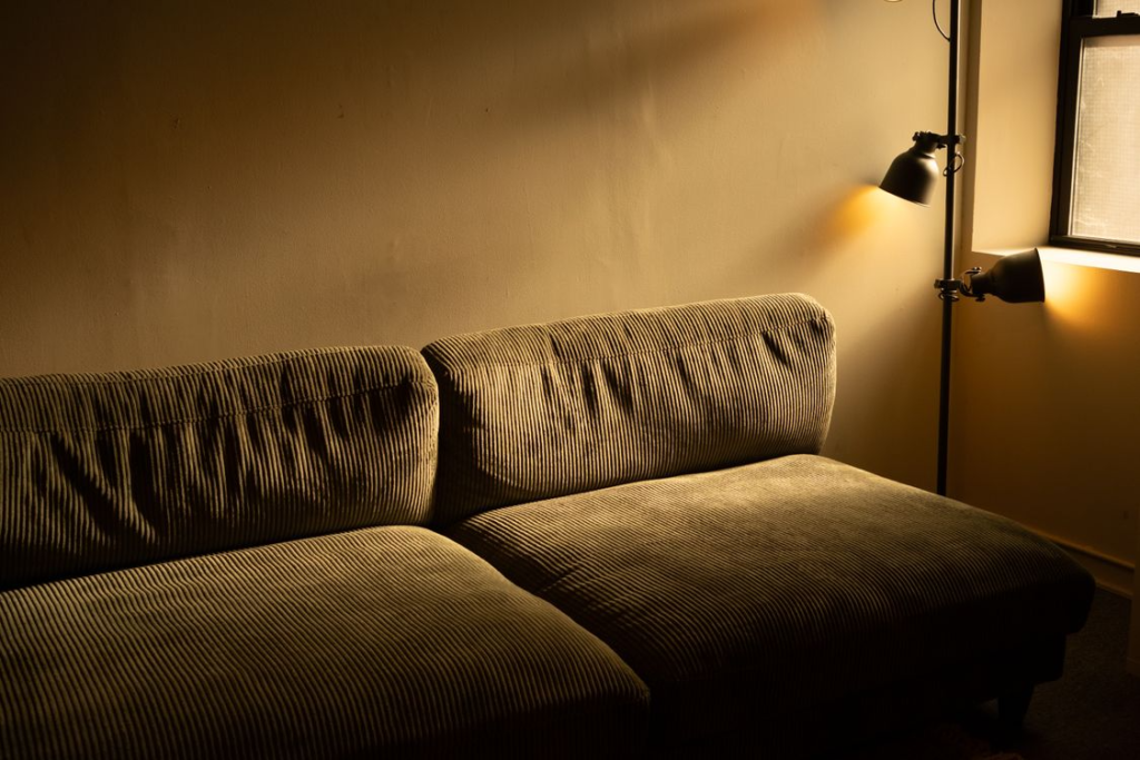 a quiet living room