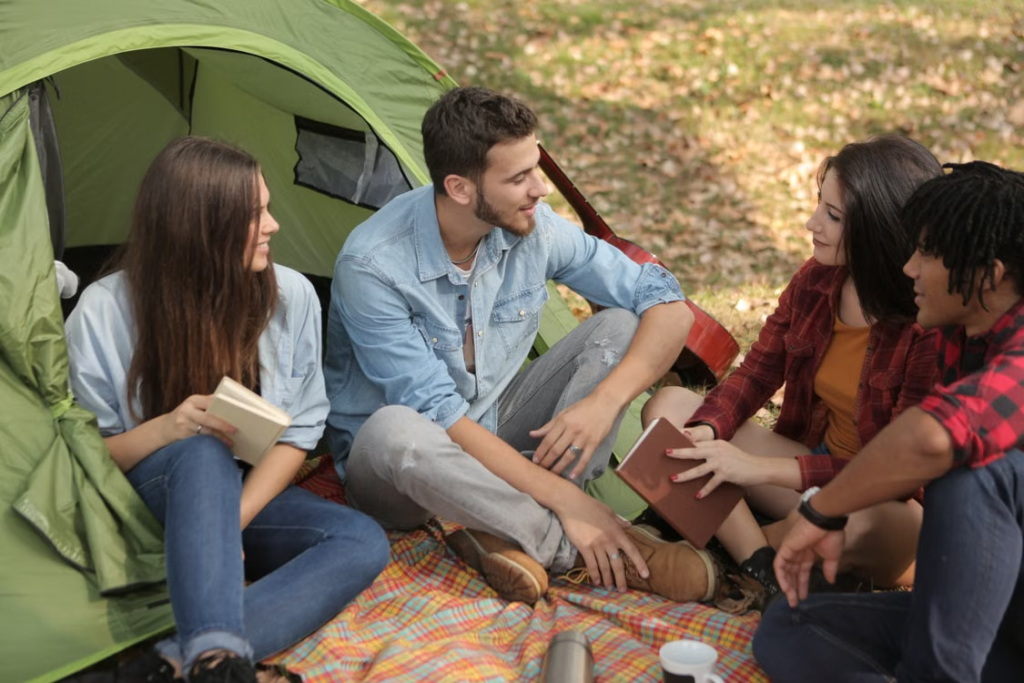 Social circle sharing stories